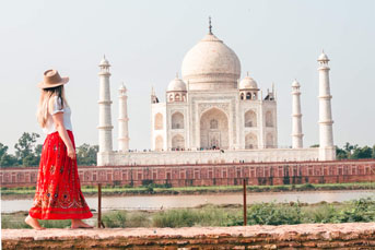 Tour Guide Agra Fort